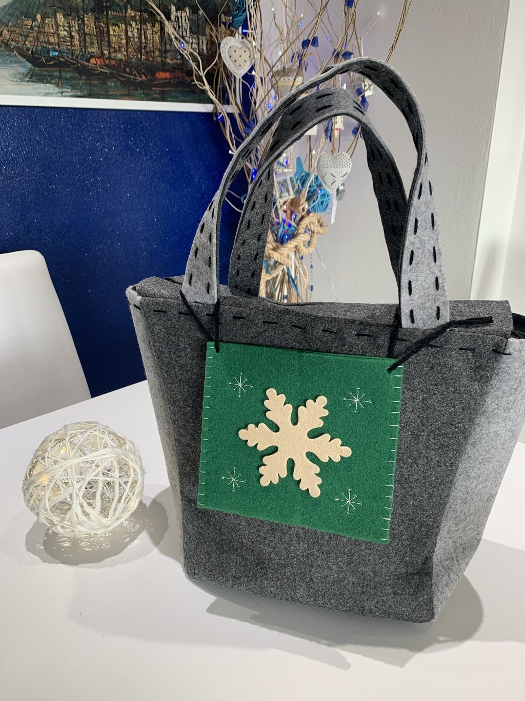 Borsa in feltro grigia stella di neve con cerniera - Borsa con tasca interna mod. Romantica