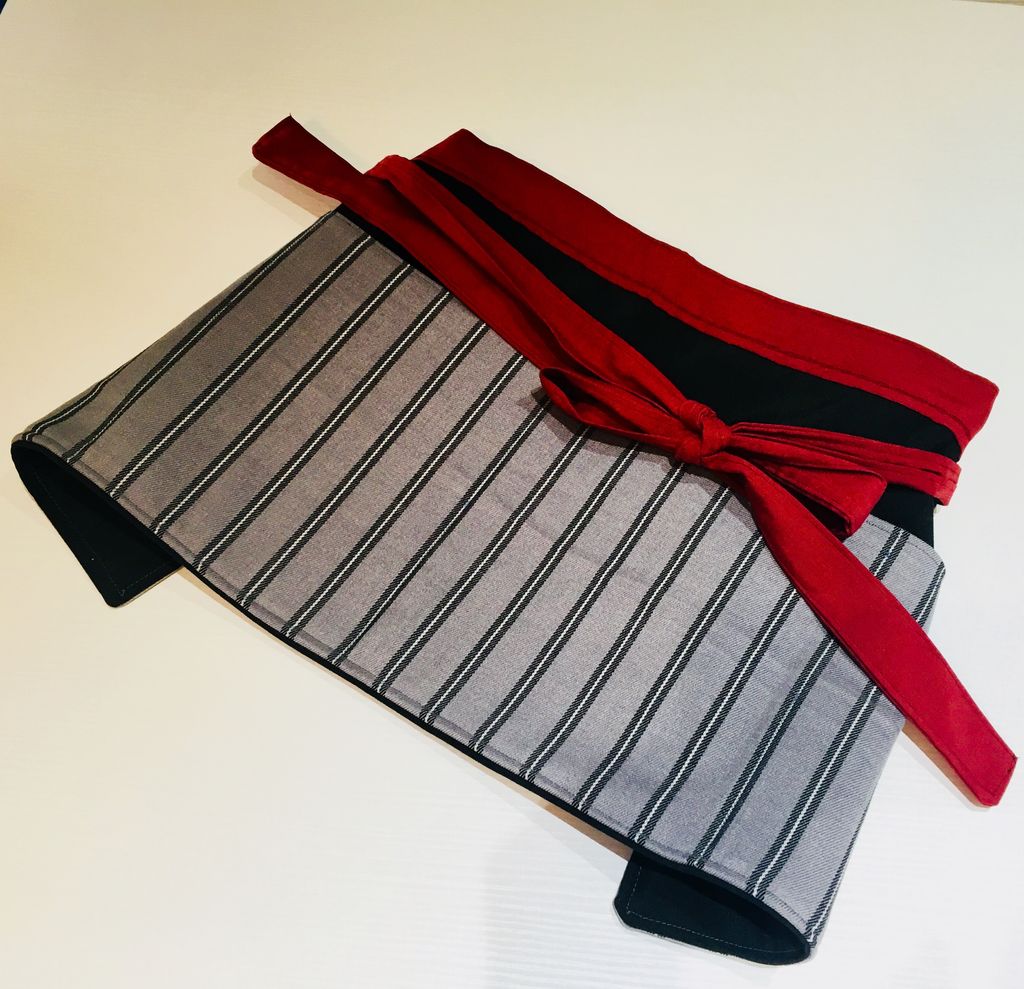 Grembiule grigio rosso - Grembiule grigio rosso