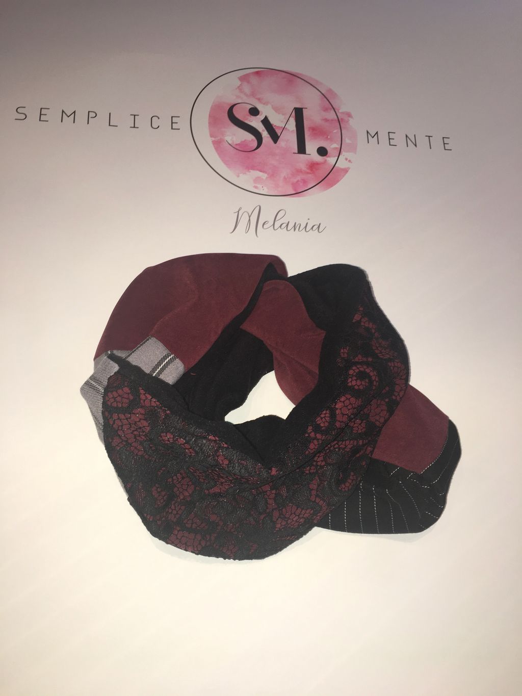 Sciarpa bordeaux patchwork e pizzo - Sciarpa rossa in pile e pizzo