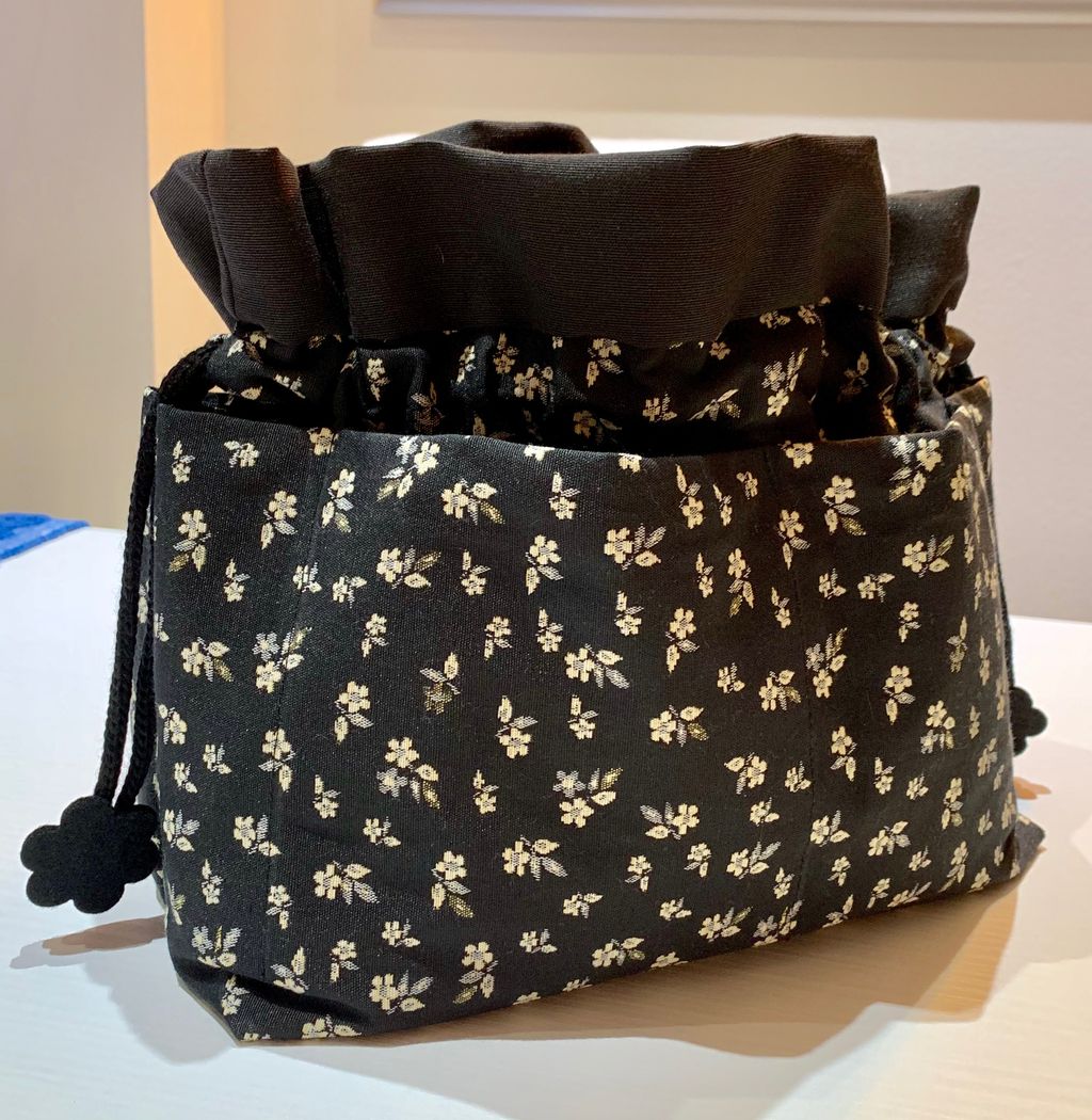 Portatutto nero fantasia floreale - Portatutto rosa celeste